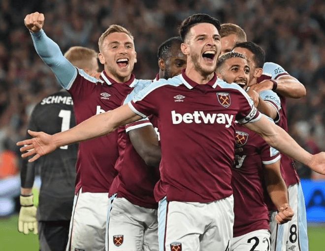 《逆战：未来》×张杰福利放送：杰哥联动限定枪械全员开领