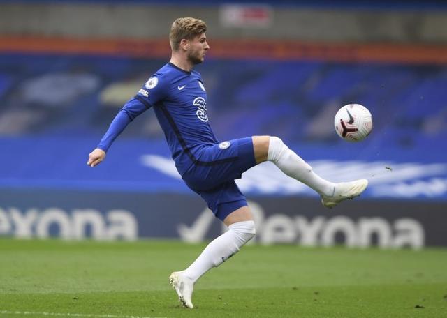 NBA尼克斯vs快船：唐斯内线“翻江倒海”砍 34 分，哈登伦纳德合力，快船逆转尼克斯