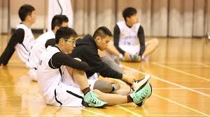 扑克中心理因素解析（扑克中的心理博弈剖析）