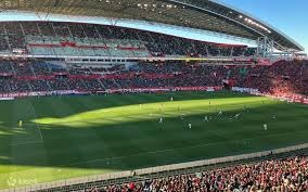 诺坎普的抛物线危机：巴萨后梅西时代的任意球困局