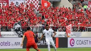 隐蔽骗术：揭秘“手机充电宝作弊器”——如何通过电磁干扰控制电子赌桌。（掀开黑幕：充电宝作弊器如何以电磁干扰操控电子赌桌）